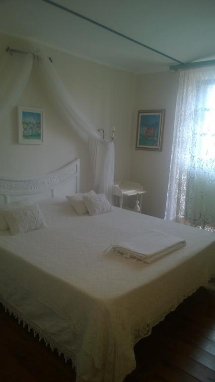 Dimora San Sebastiano Bed & Breakfast Neive Ruang foto