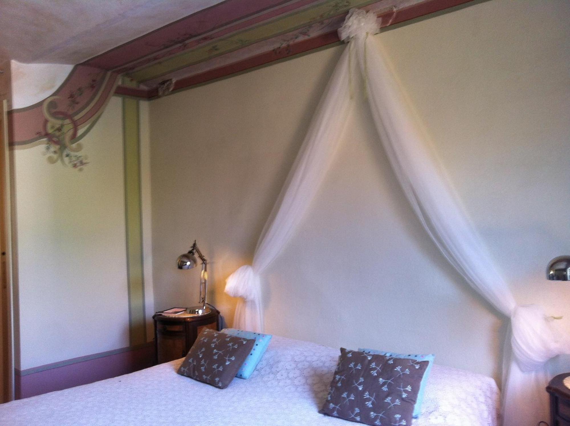 Dimora San Sebastiano Bed & Breakfast Neive Bagian luar foto