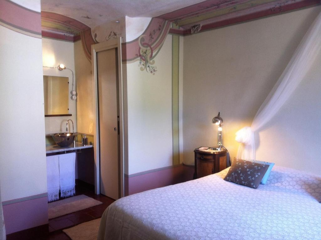 Dimora San Sebastiano Bed & Breakfast Neive Bagian luar foto