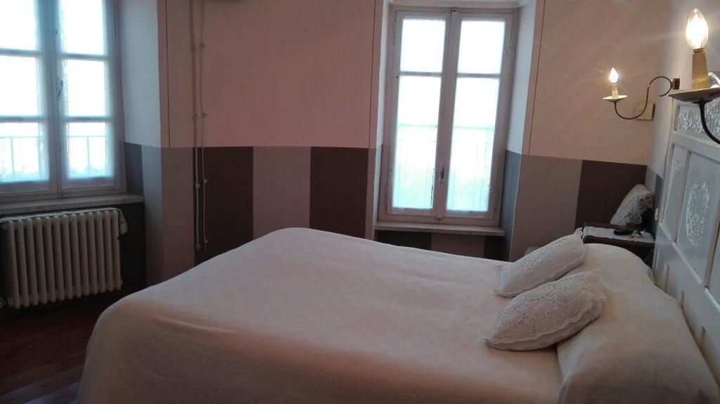 Dimora San Sebastiano Bed & Breakfast Neive Bagian luar foto